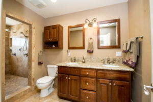 1474 Greenworth Master bath view